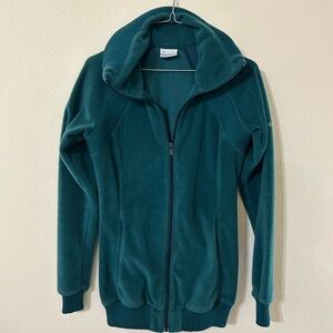 Columbia Women's Benton
Springs Full Zip Fleece Jacket in a teal color.